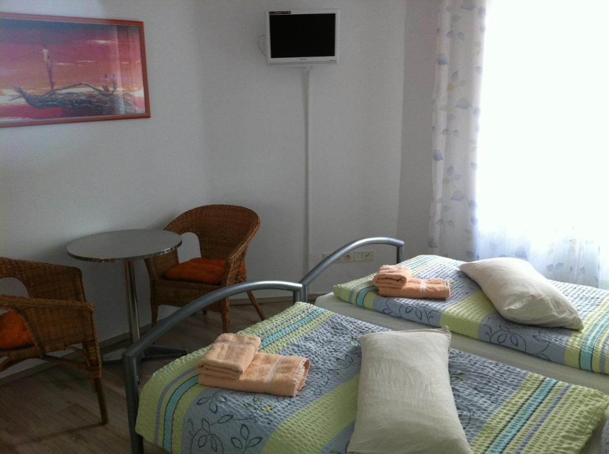 Apartments City Room Berlin *