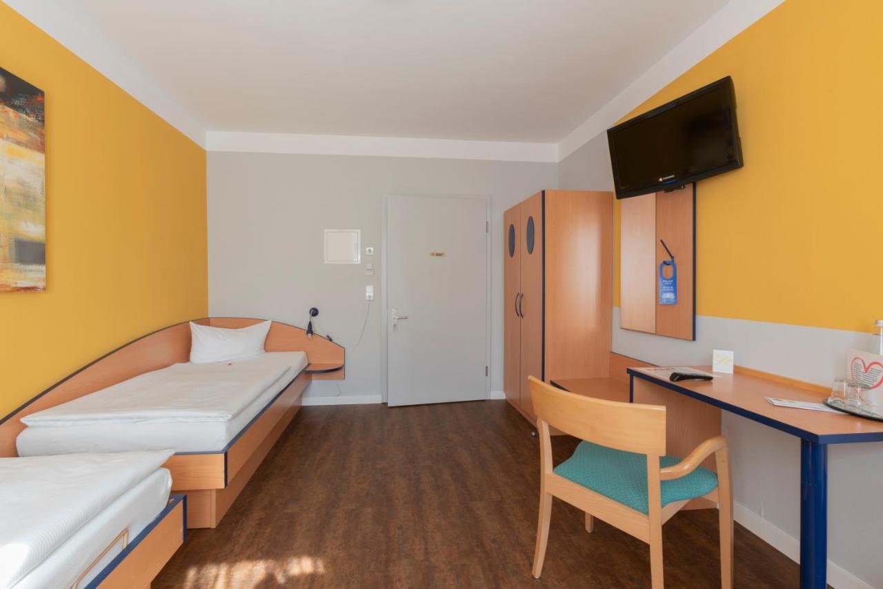Mit-mensch 3* Berlin