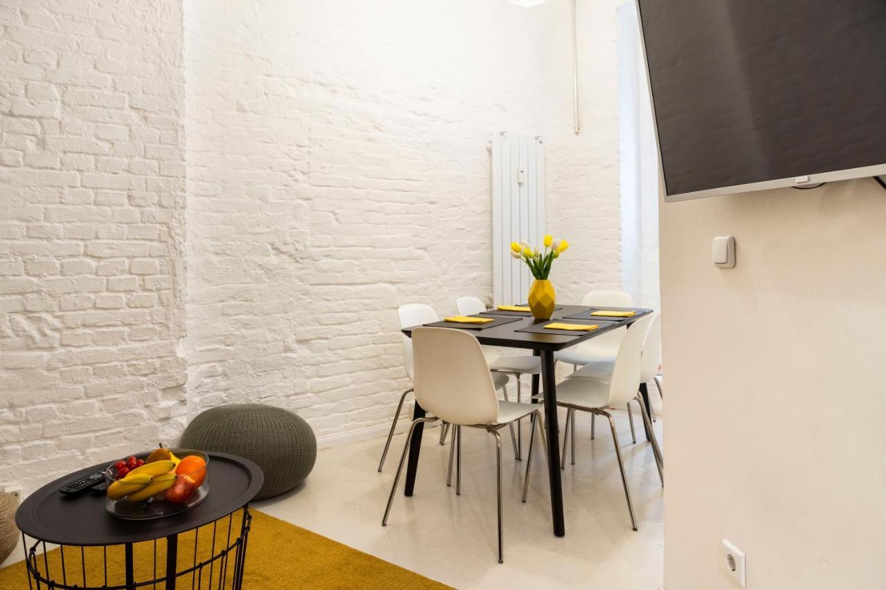 Apartment Neukolln Industrial Style 2 Bathrms 3 Bedrms +a/c