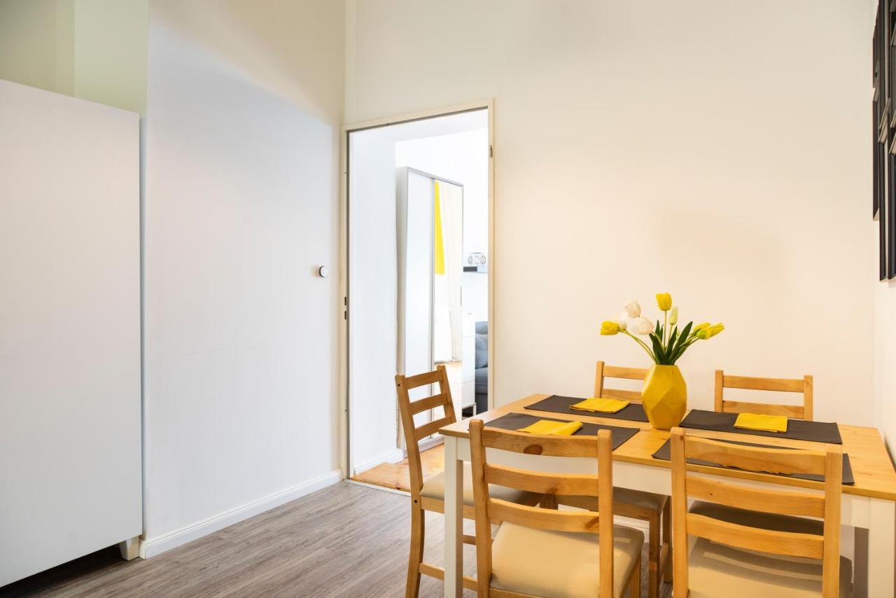 Cosy And Stylish In Neukolln Berlin