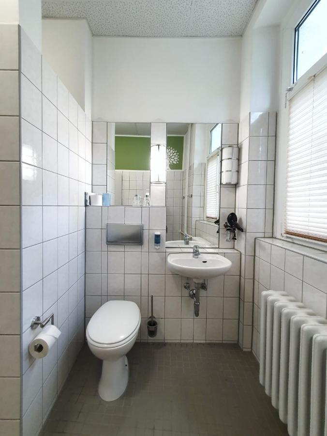 Hotel Waldhotel Am Berlin-schmoeckwitz 3*