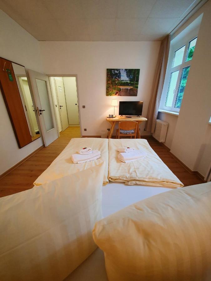 Waldhotel Am Berlin-schmoeckwitz Hotel Berlin