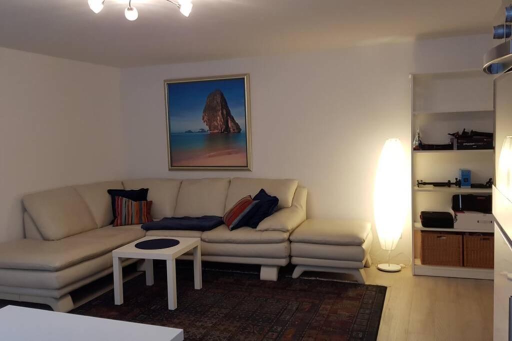 2 Zimmer-einliegerwohnung Am Flughafen Schoenefeld Lejlighed Berlin
