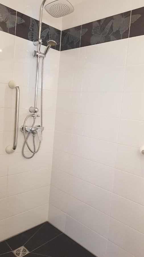 2 Zimmerwohnung Am Flughafen Schoenefeld Apartment