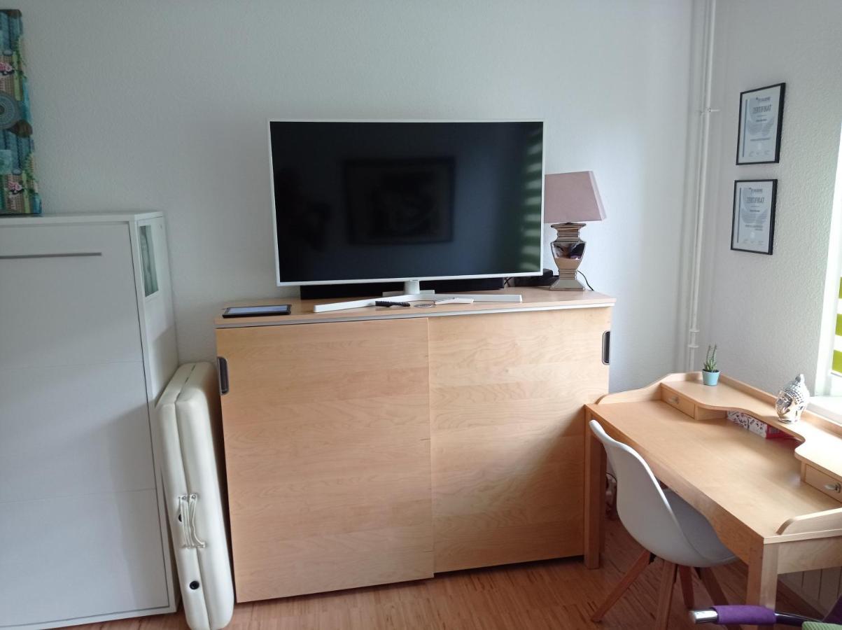 Ferienwohnung Fuer 1-3 Personen In Berlin, Naehe U Friedrichsfelde *