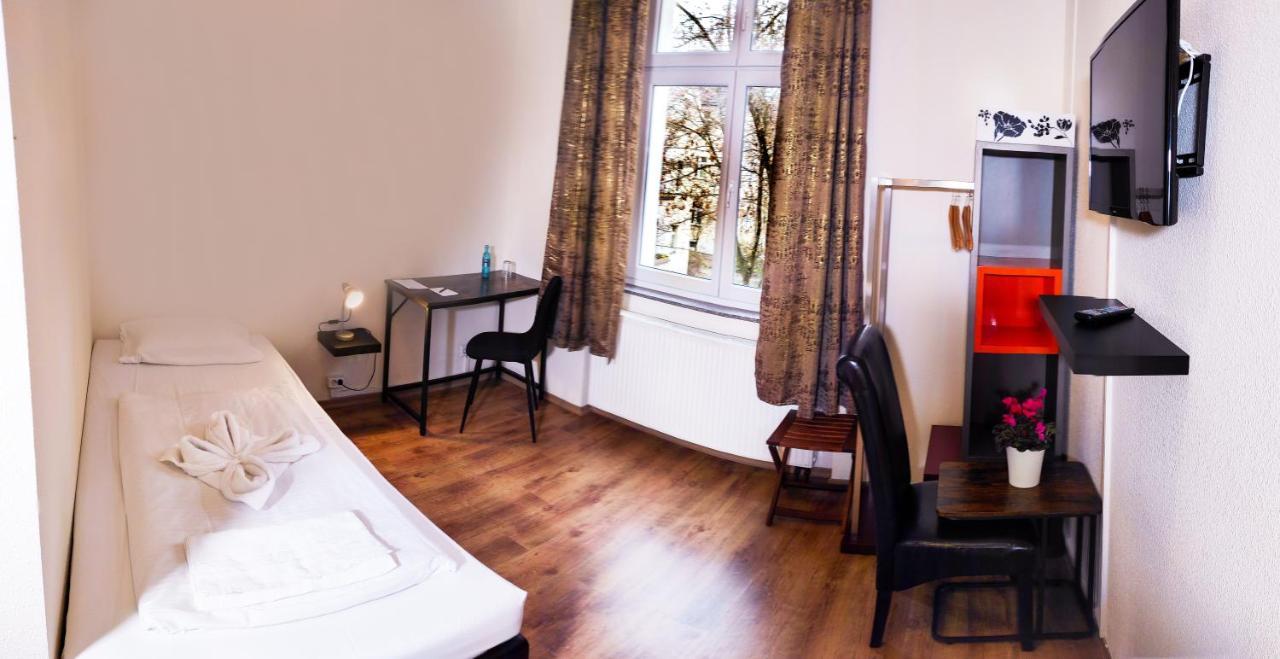 Karlshorst Hotel 3*