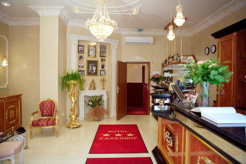 Hotel & Zarenhof Mitte 3*