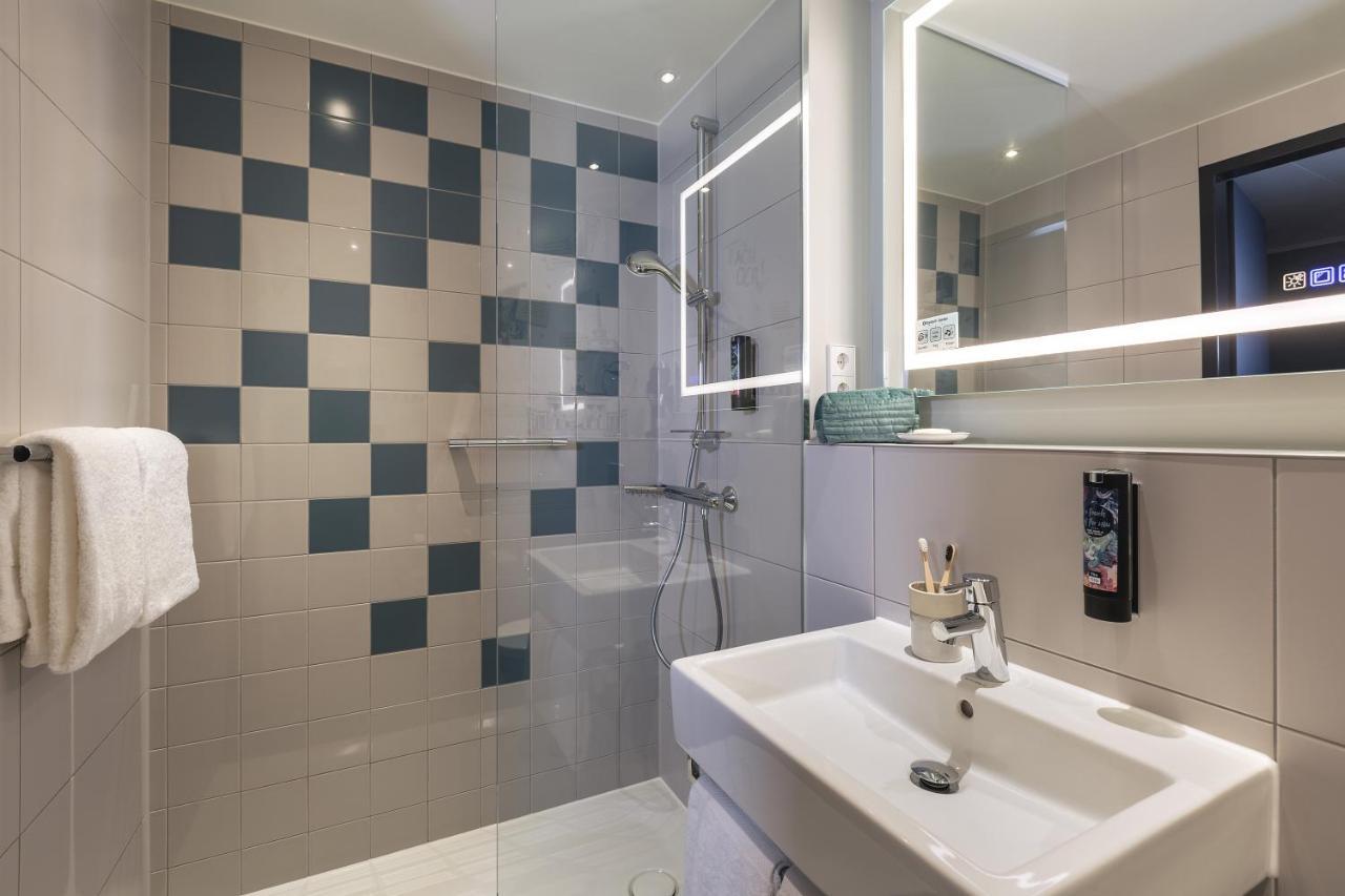 - The Niu, Flash Charlottenburg By Ihg Hotel Berlin