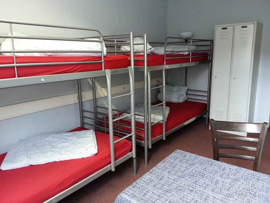 Die Etage East Hostel *
