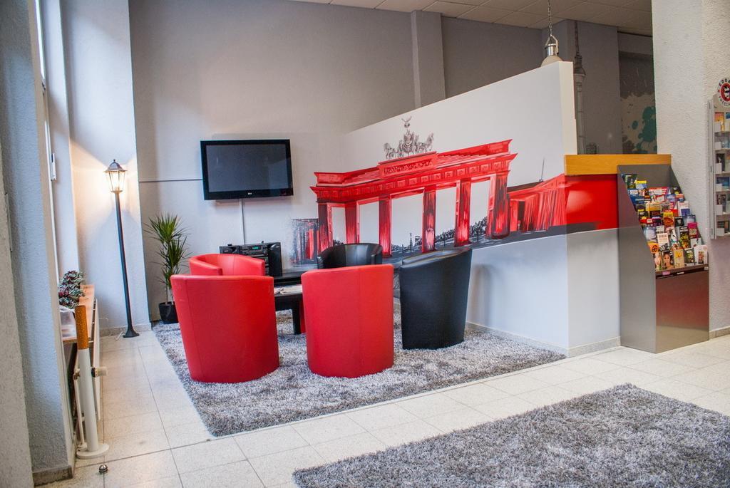 Die Etage East Hostel *