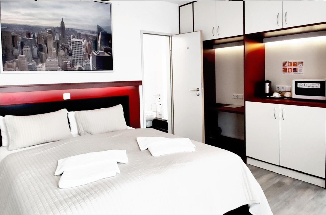 6 Apartment