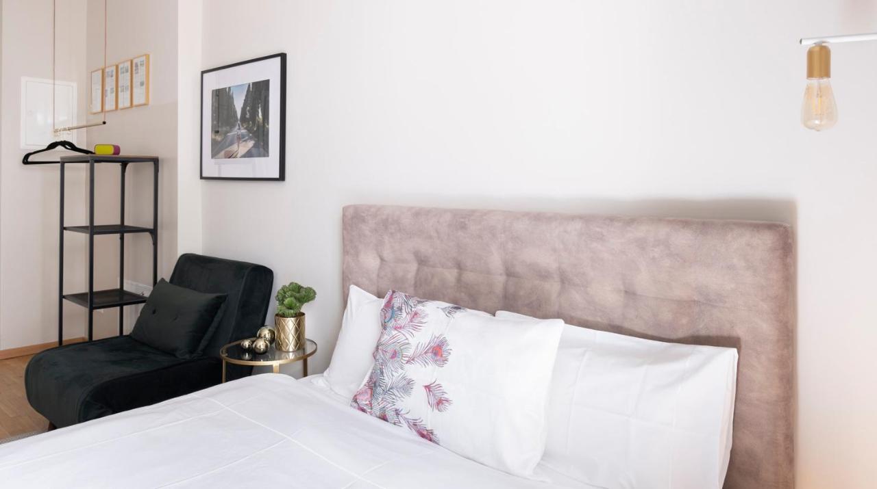 Arbio I Design Near Charlottenburg Palace Apartment *
