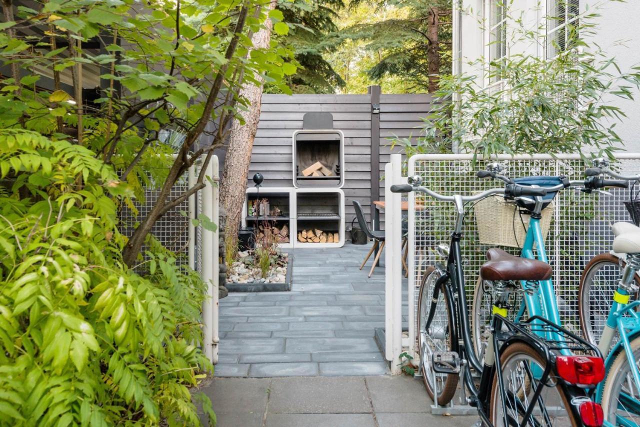 The Getaway / 80qm In Berlin's Historic Diplomatic Quarter Apartment *