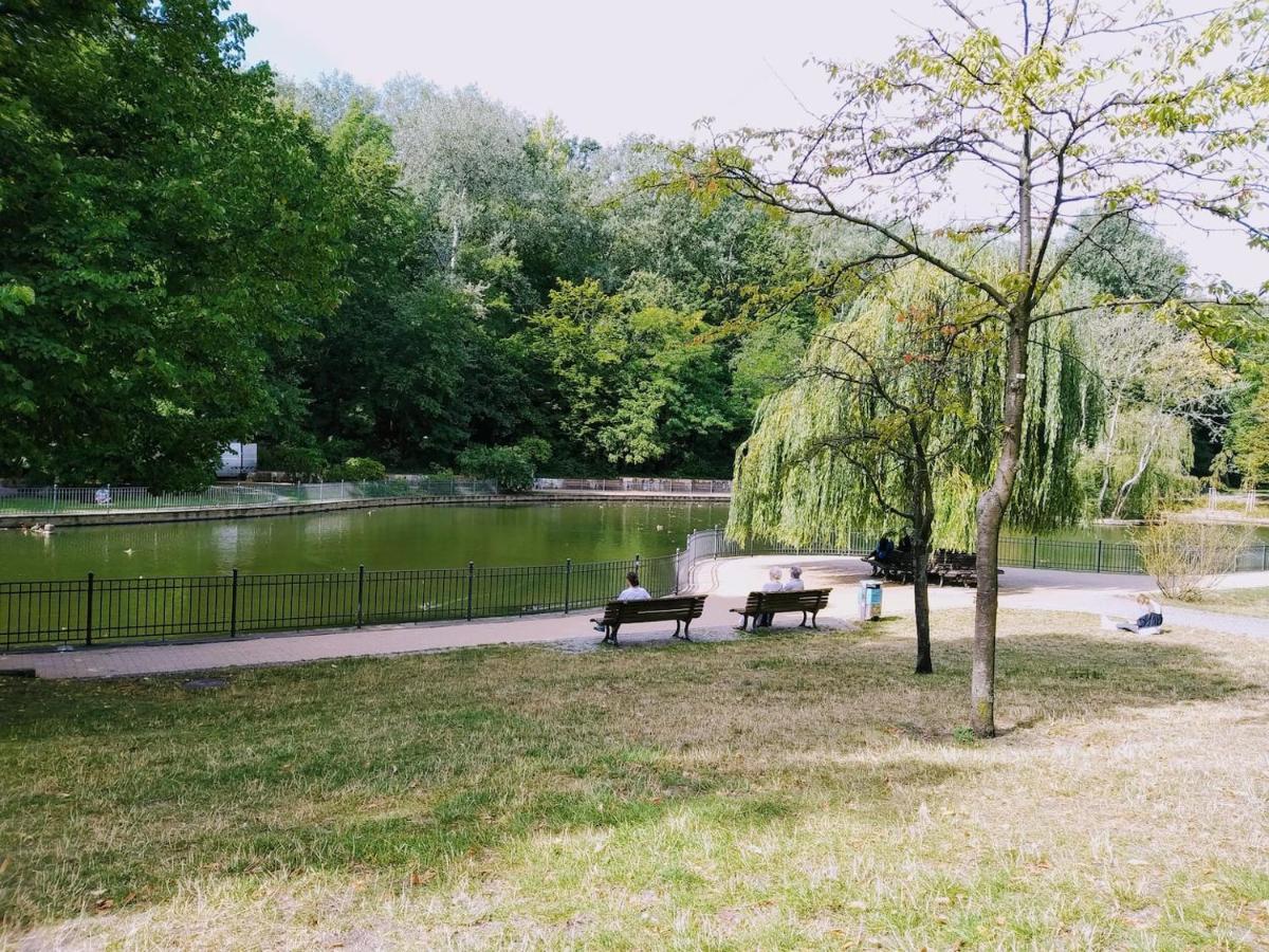 2 Bedroom Flat For Families & Calm Guests