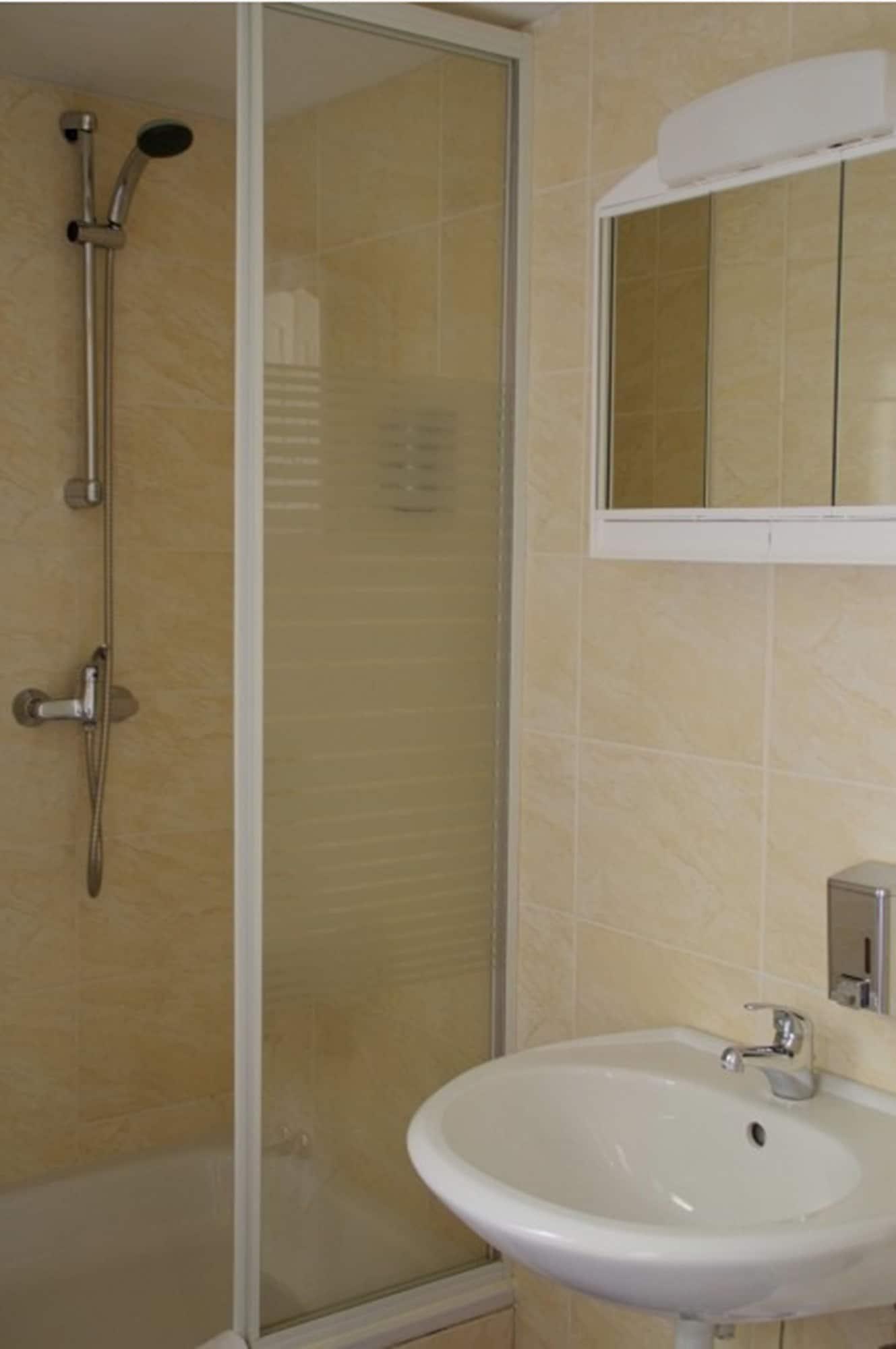Am Kurfuerstendamm Hotel 3*