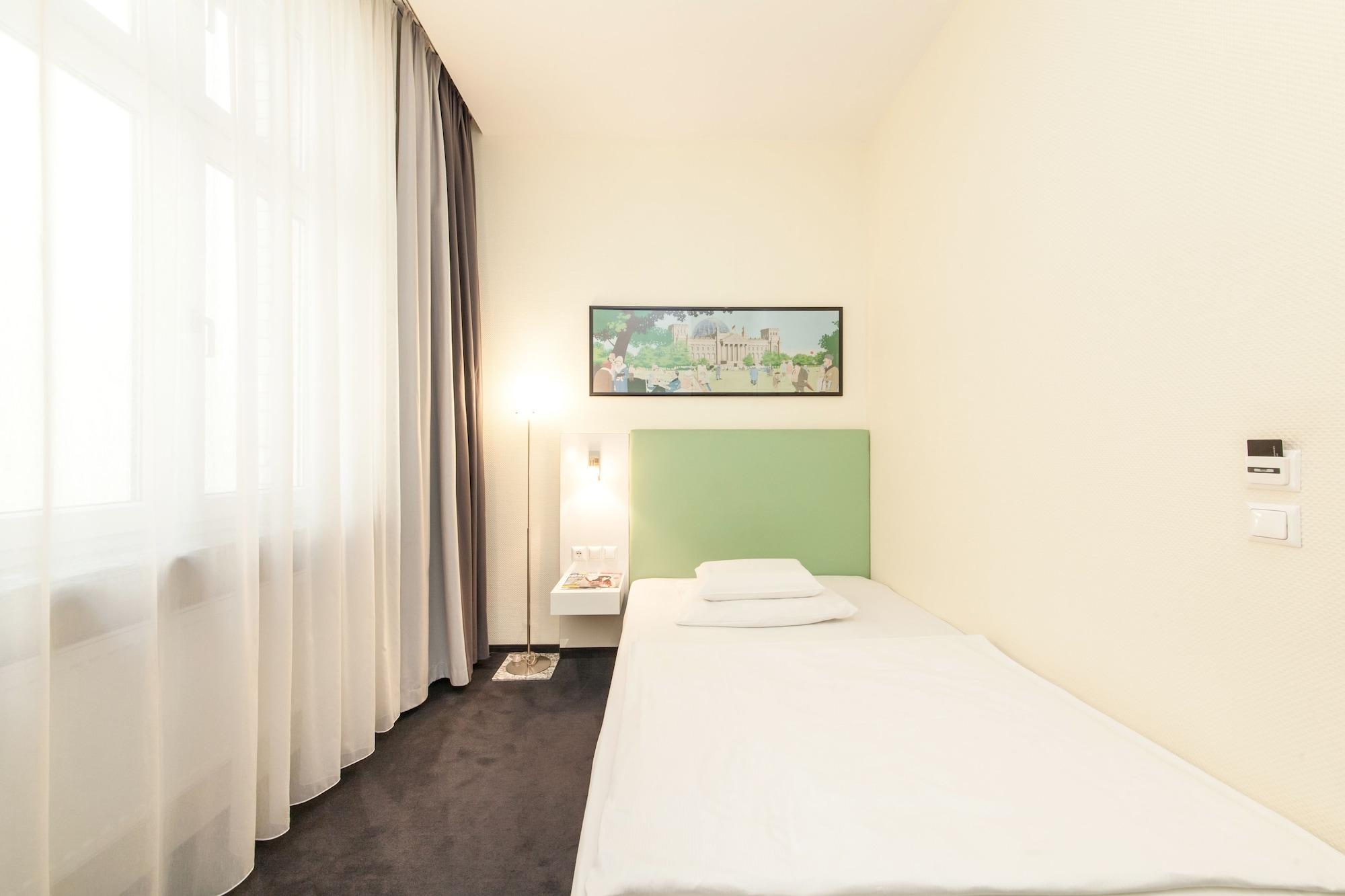 Hotel Garner - Checkpoint Charlie By Ihg Berlin