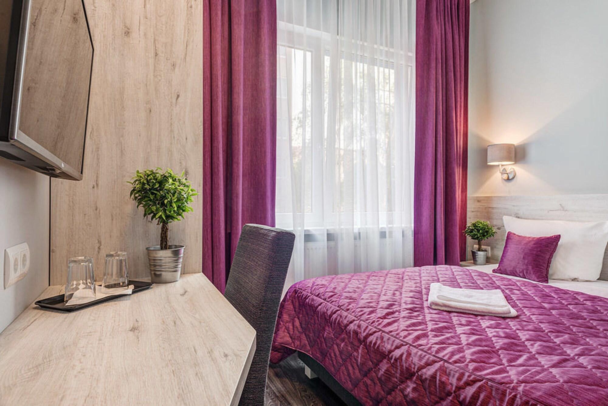 Arktur Hotel