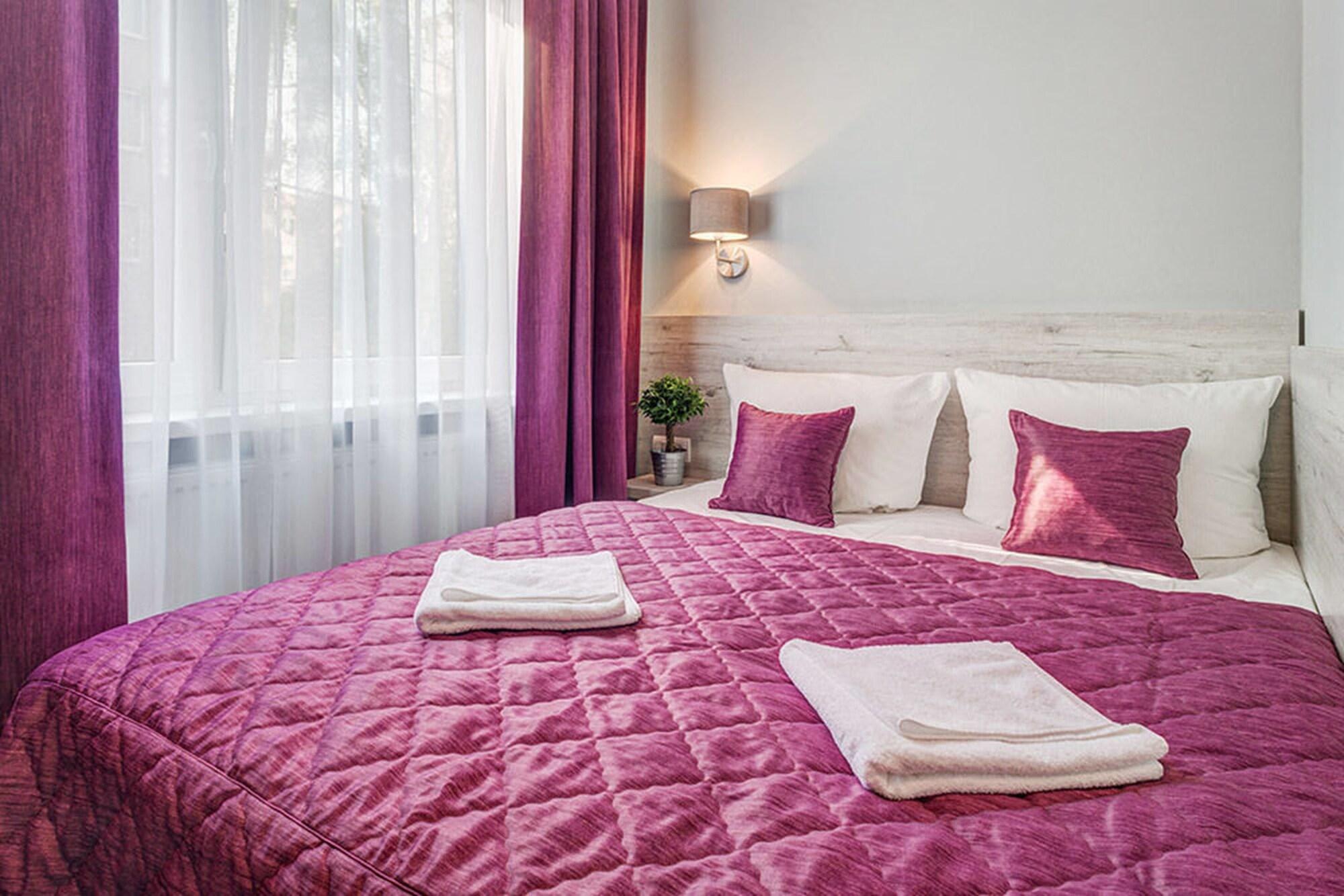 Arktur Hotel 3*