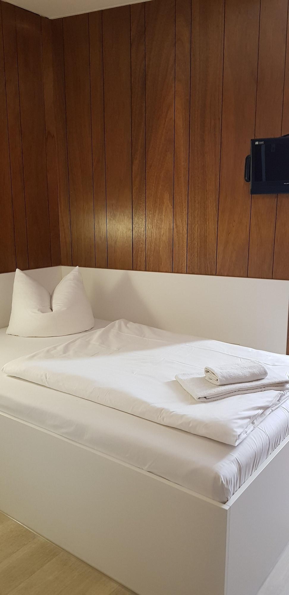 Central-hotel Tegel Hotel
