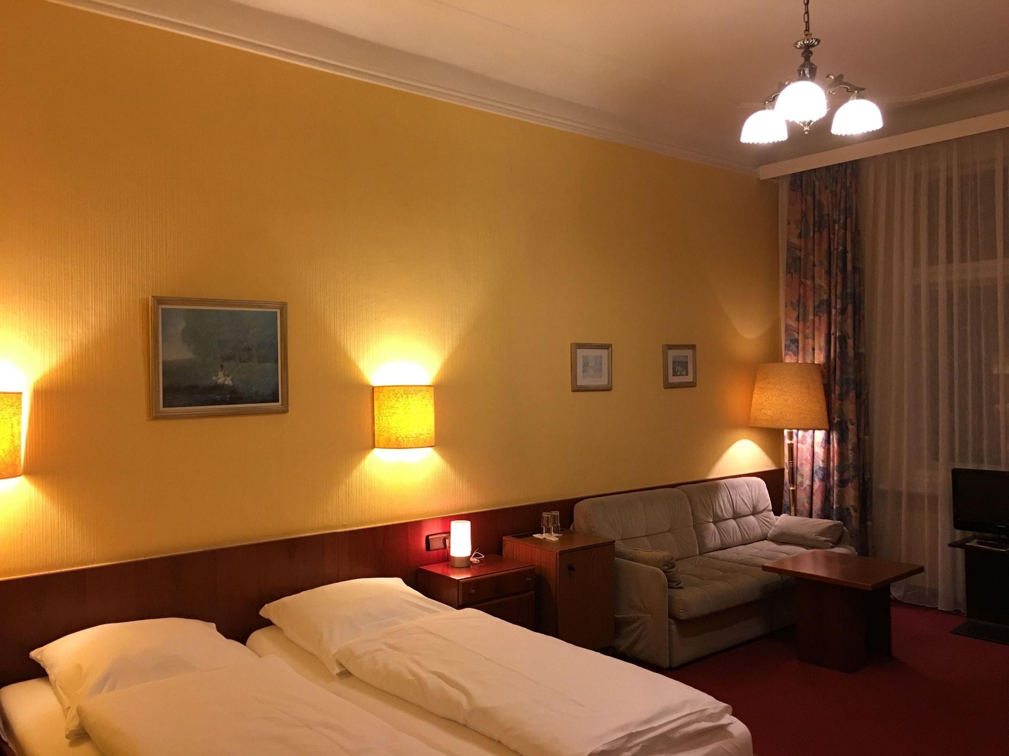 Kurfuerst Am Kurfuerstendamm 3* Berlin