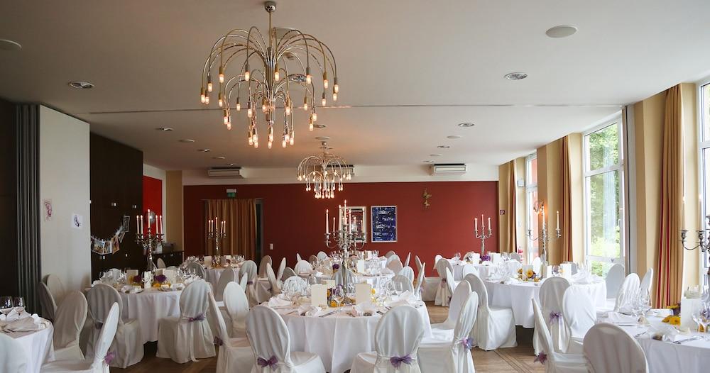 Daemeritzseehotel Hotel