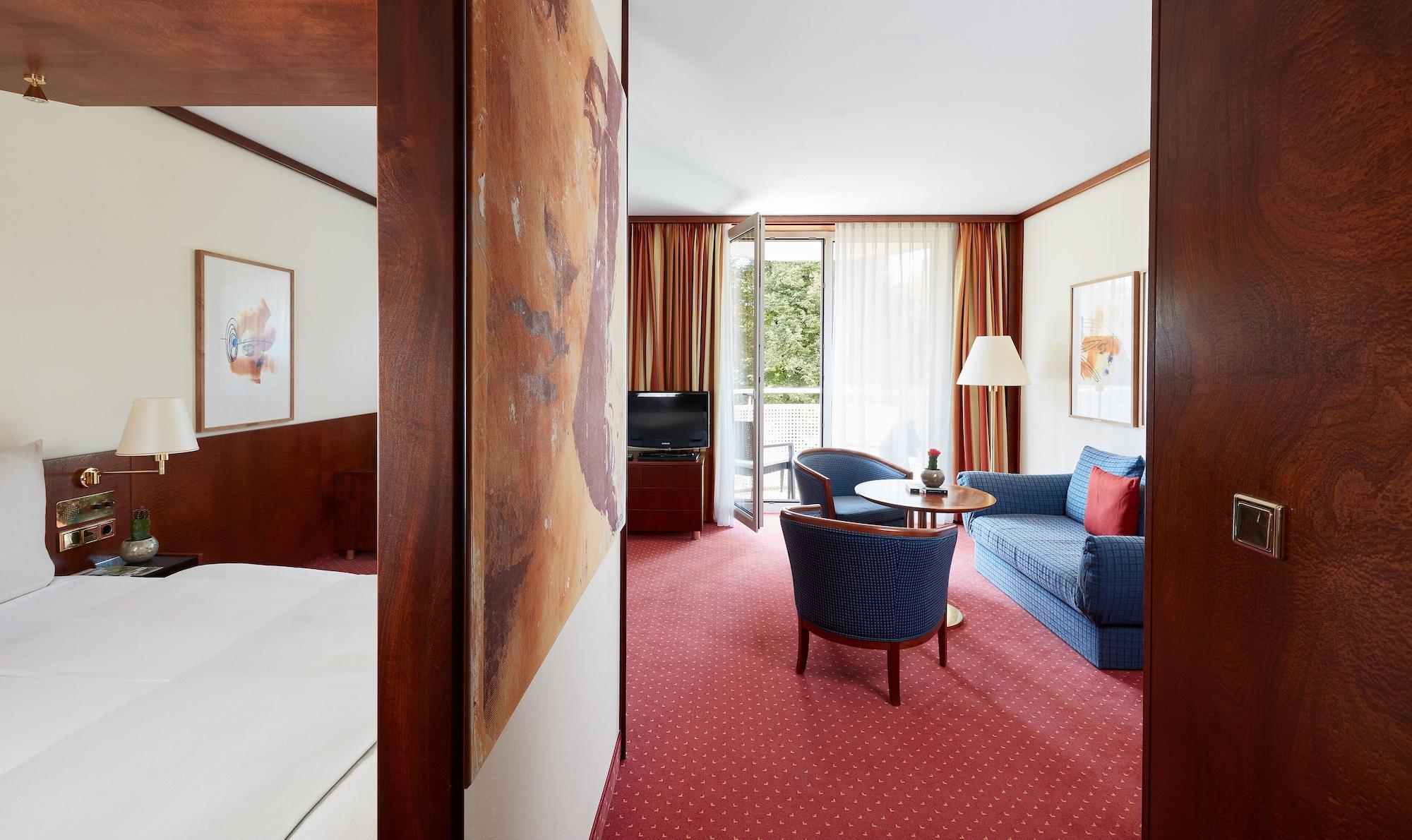 Living Weissensee Aparthotel 4*