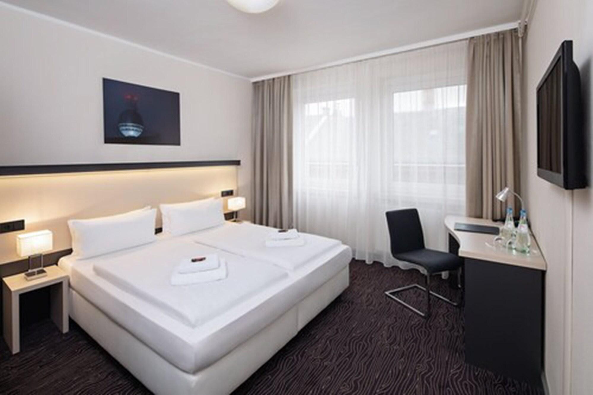Dietrich-bonhoeffer-hotel Mitte 3*