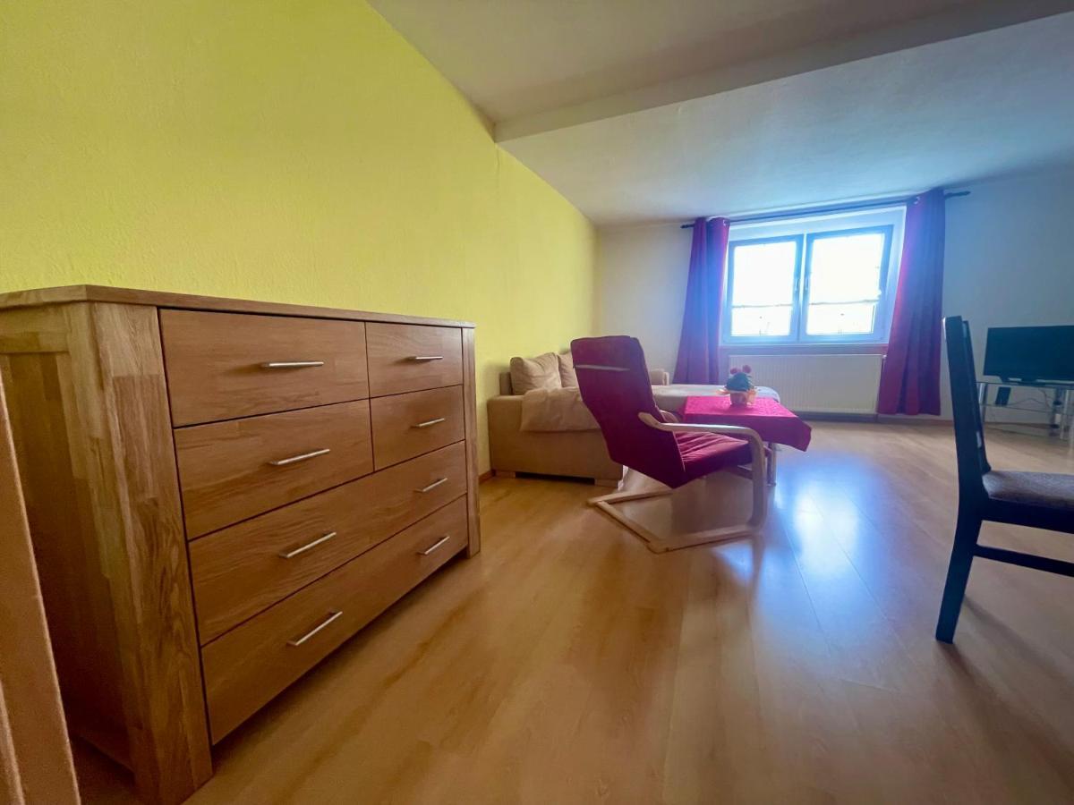 Apartment Biesdorf-verkehrsguenstig Und Ruhig Berlin
