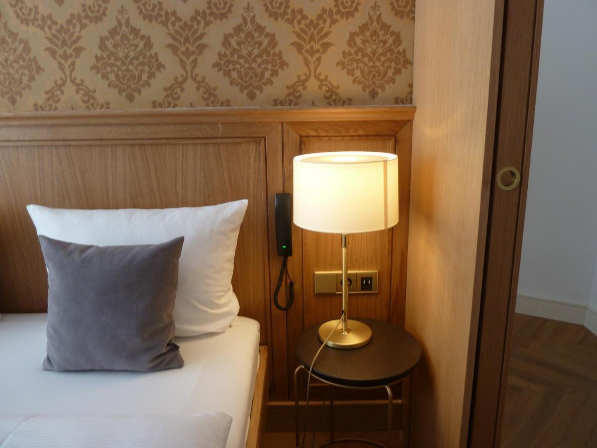 Lindenufer 3* Berlin