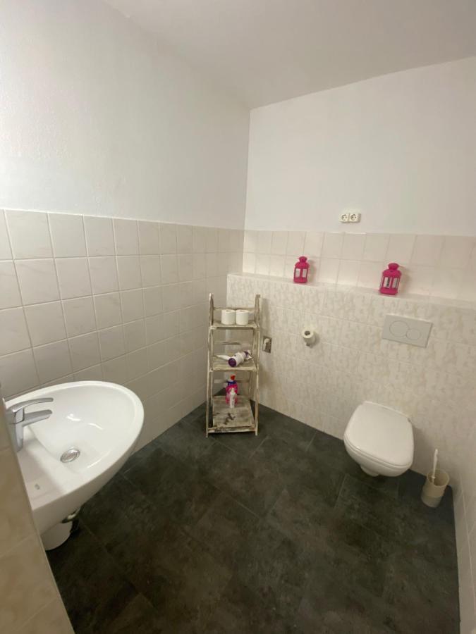 Osthafen I Apartment *