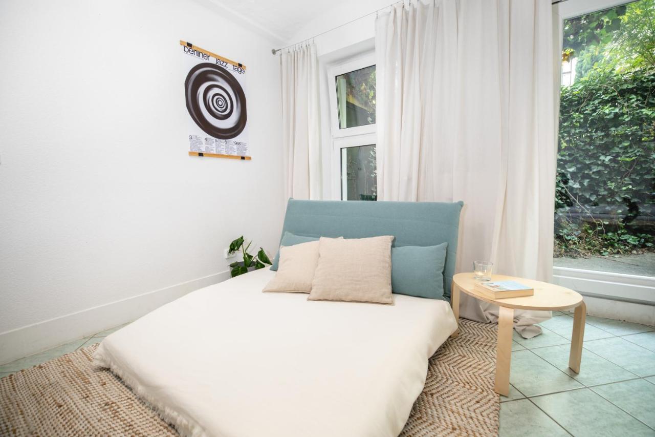 Hideaway With Terrace Apartment