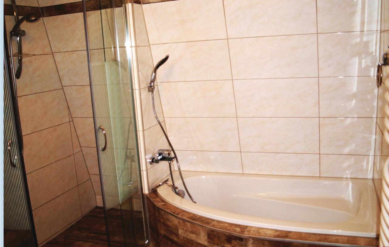 4 Bedroom Gorgeous In * Berlin