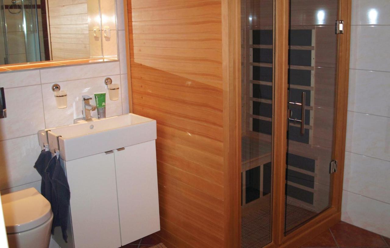 Holiday home 4 Bedroom Gorgeous In *