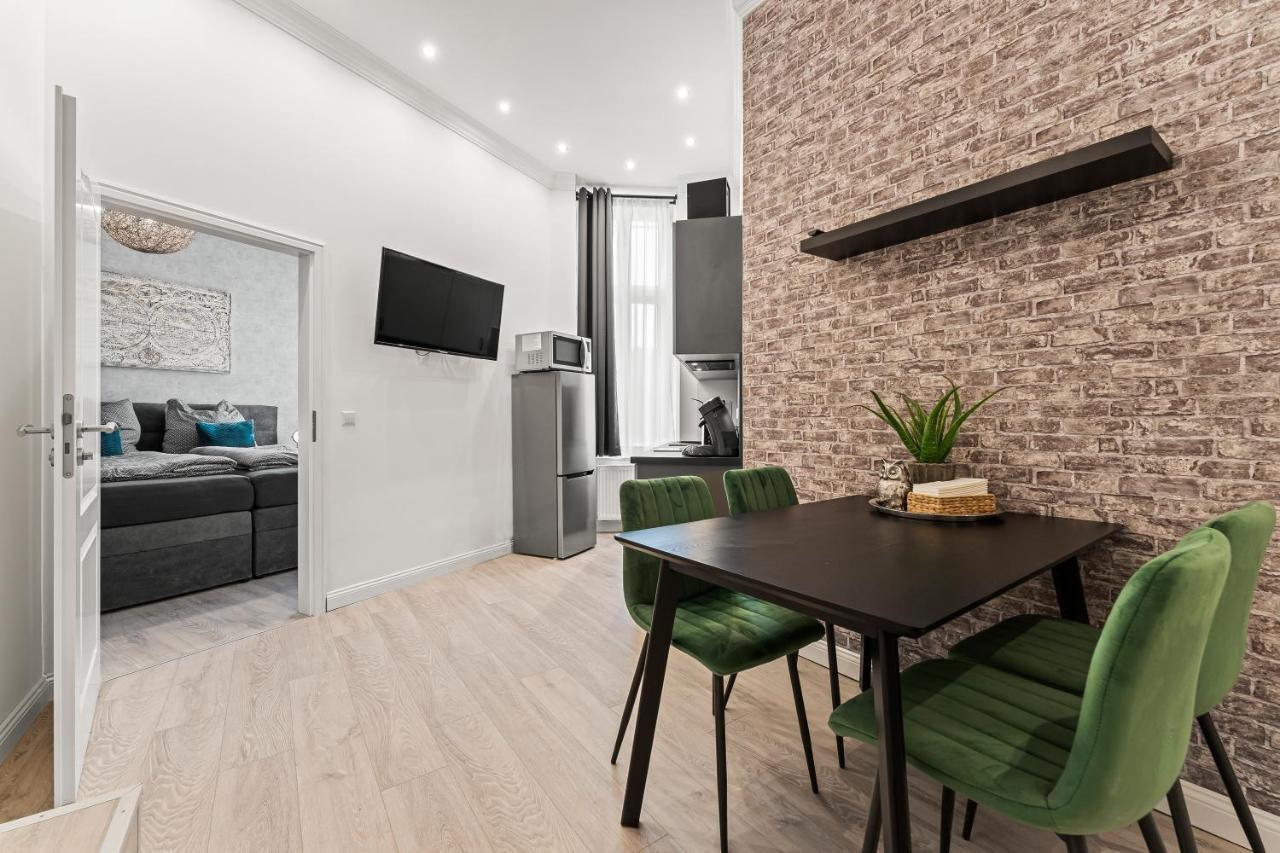The Mierendorf Hinterhaus, 2 Bed Up To 4 People Apartment Berlin