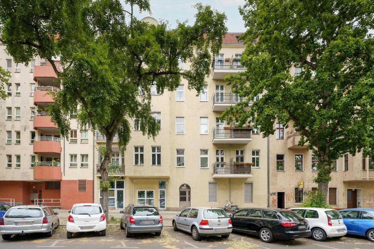 Apartment The Mierendorf Hinterhaus, 2 Bed Up To 4 People Berlin