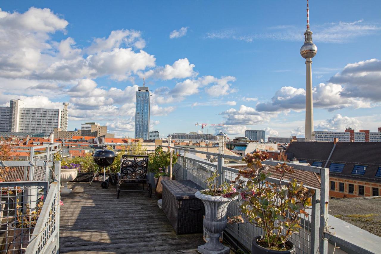 Alte Schoenhauser Penthouse By Suite030