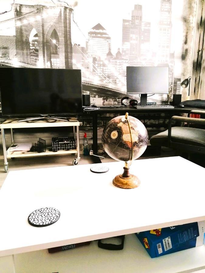 Privat bolig Trendy Cool And Cozy Big In A Area 12 Min Near From The Center *