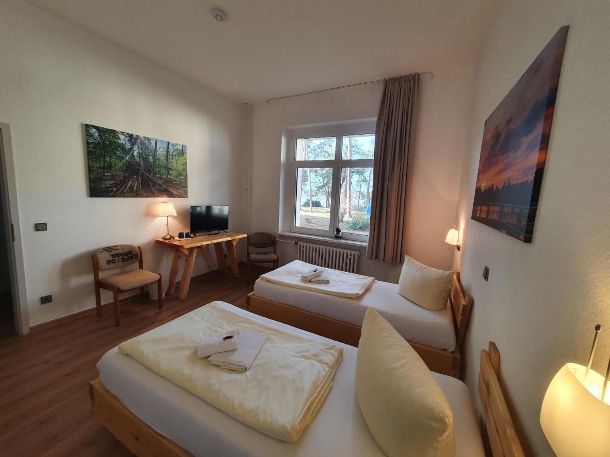 Hotel Waldhotel Am Berlin-schmoeckwitz 3*