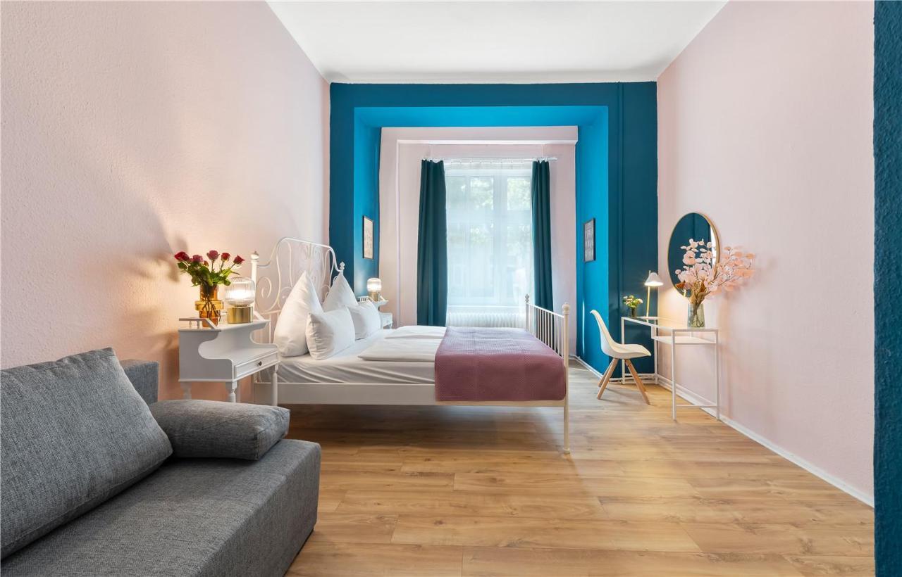 Apartment 33 I Und N Mitte