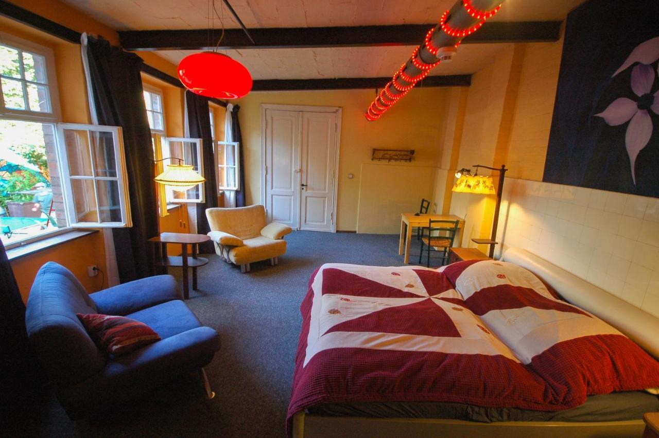 Hostel Sandino Summer Camp *