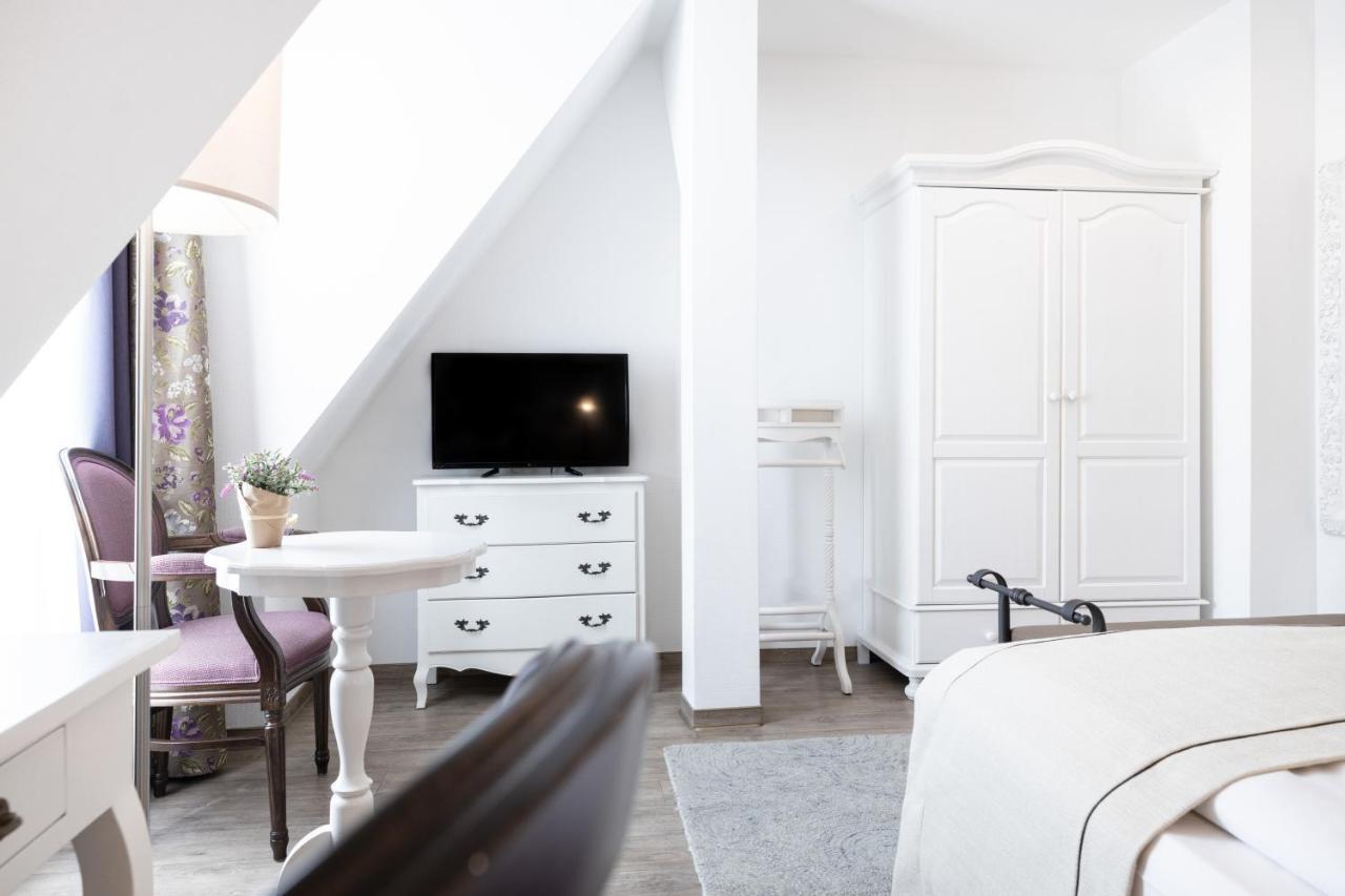 Hotel Kronprinz 3*