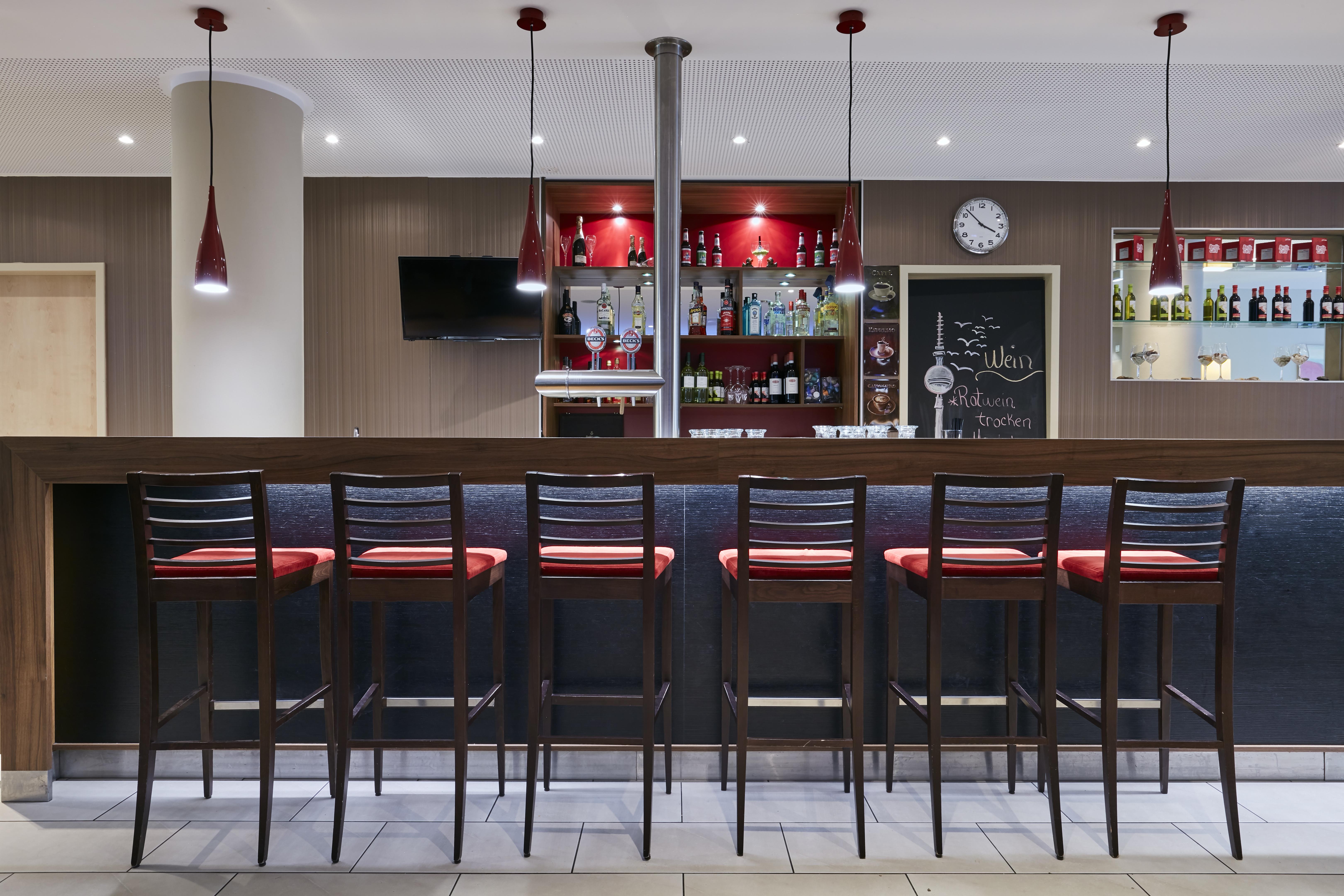 Hotel Express Centre West