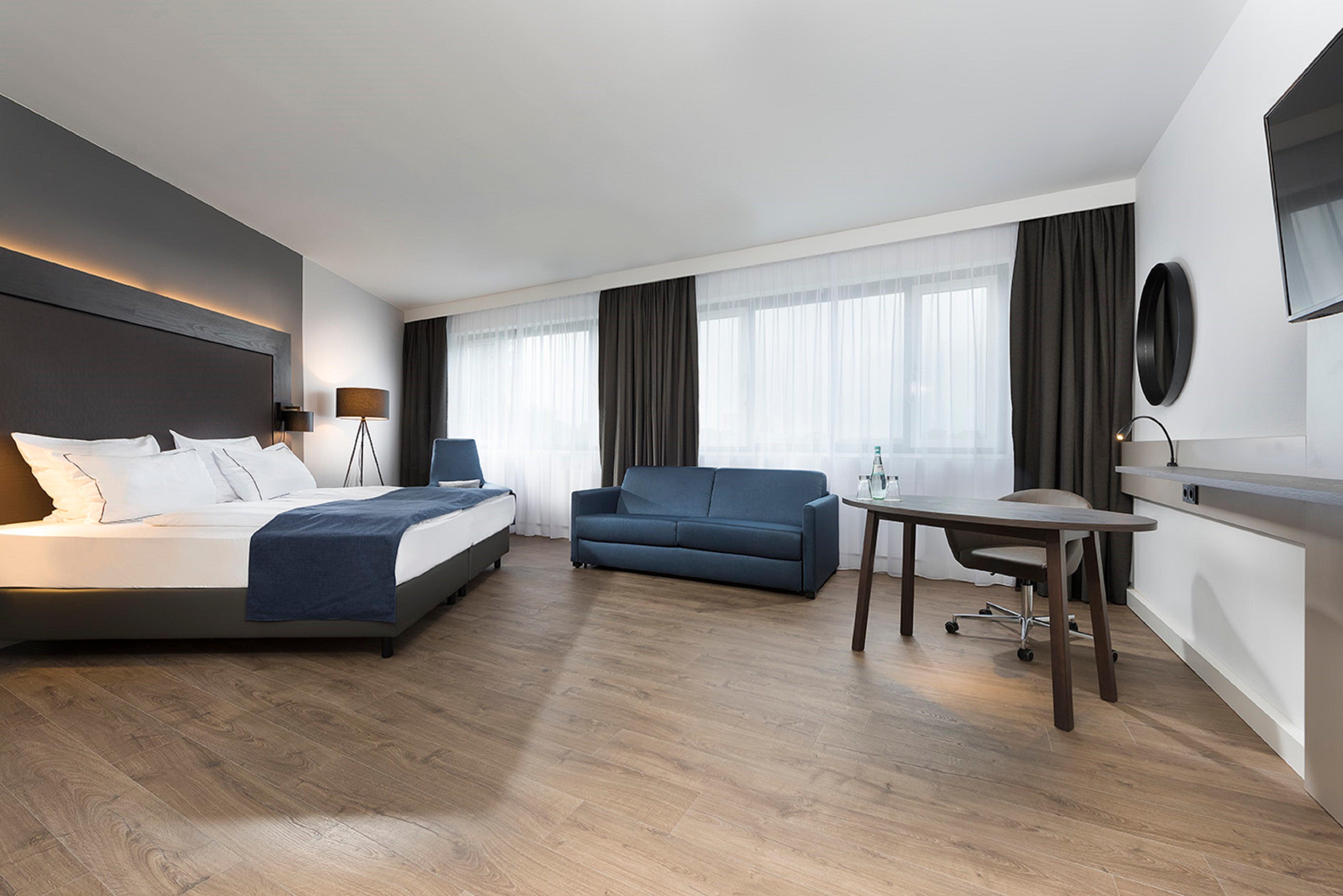 Hotel City-west By Ihg