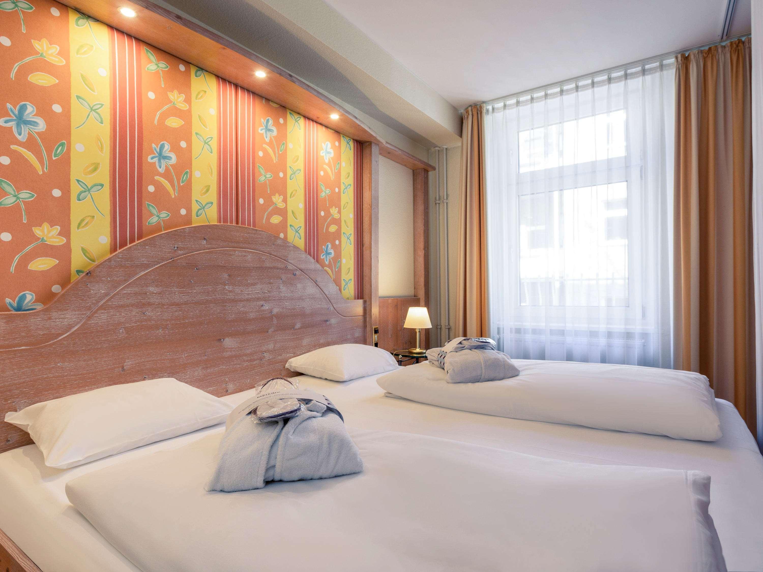 Mercure Mitte 3*