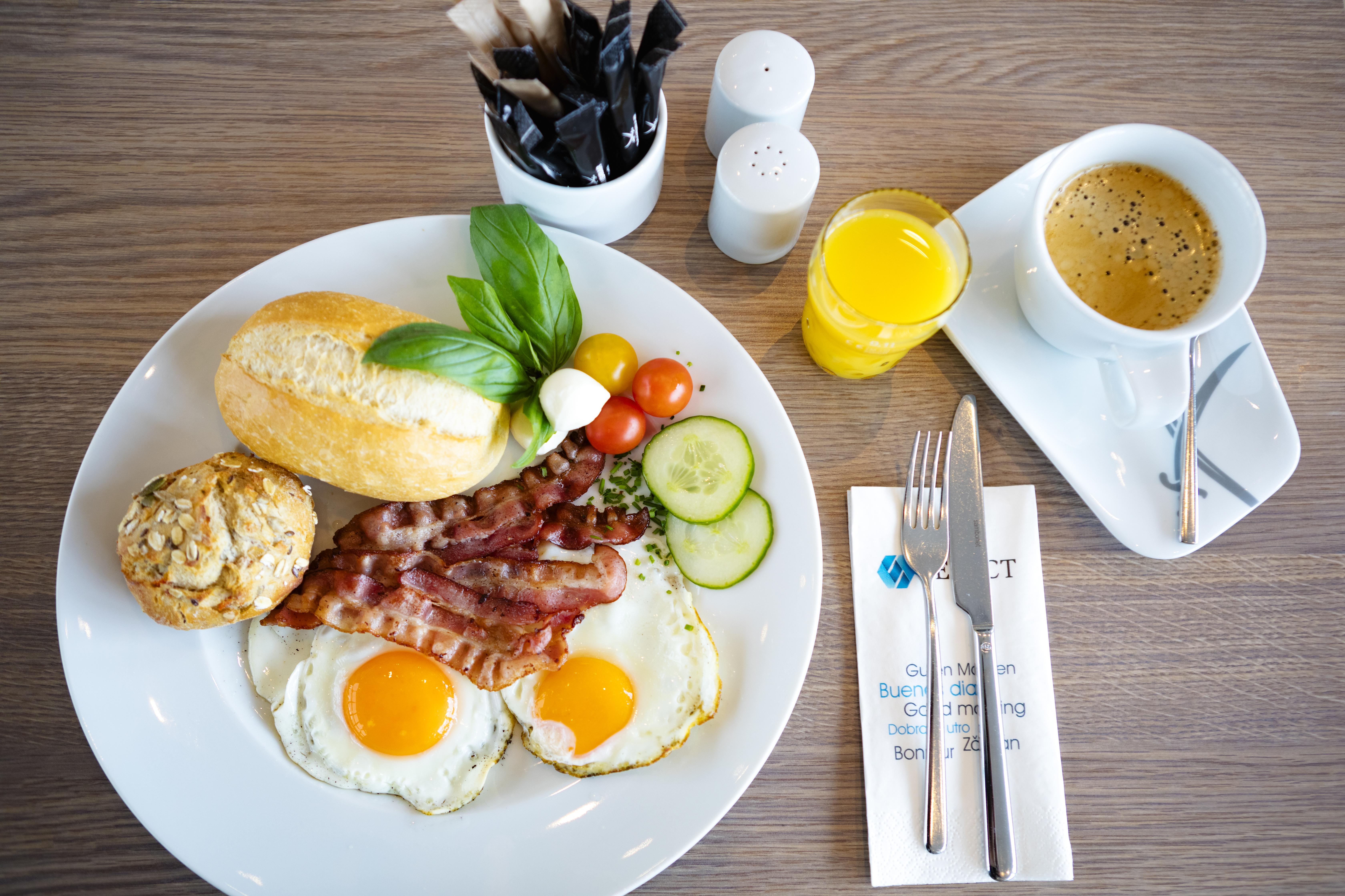 Garner - Checkpoint Charlie By Ihg
