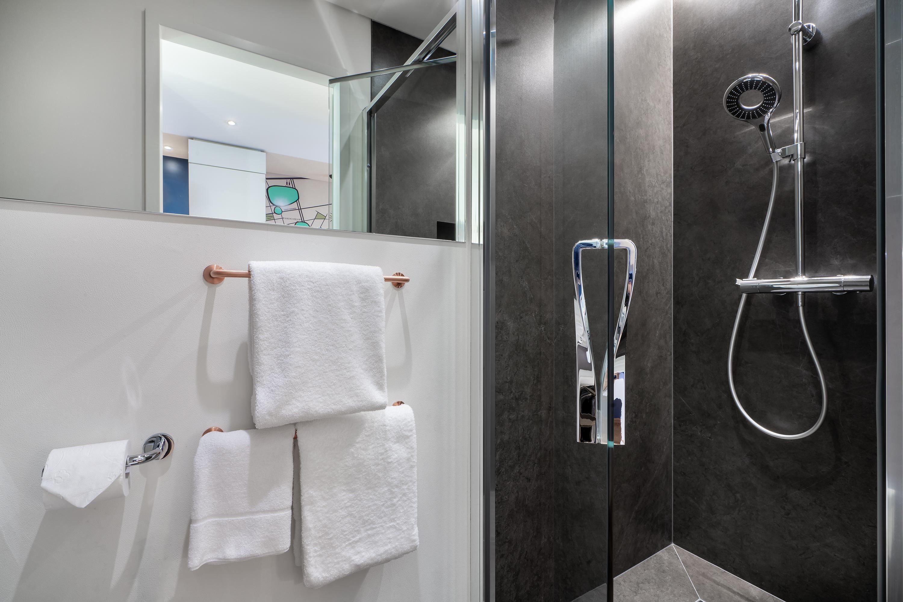 - The Niu, Hide Friedrichshain By Ihg Hotel 3*