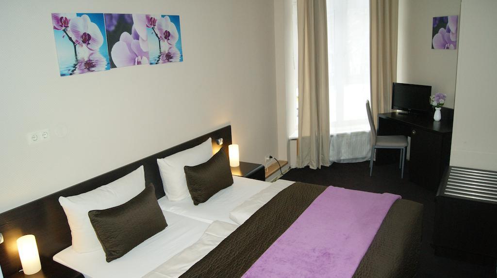 Saks 2* Berlin