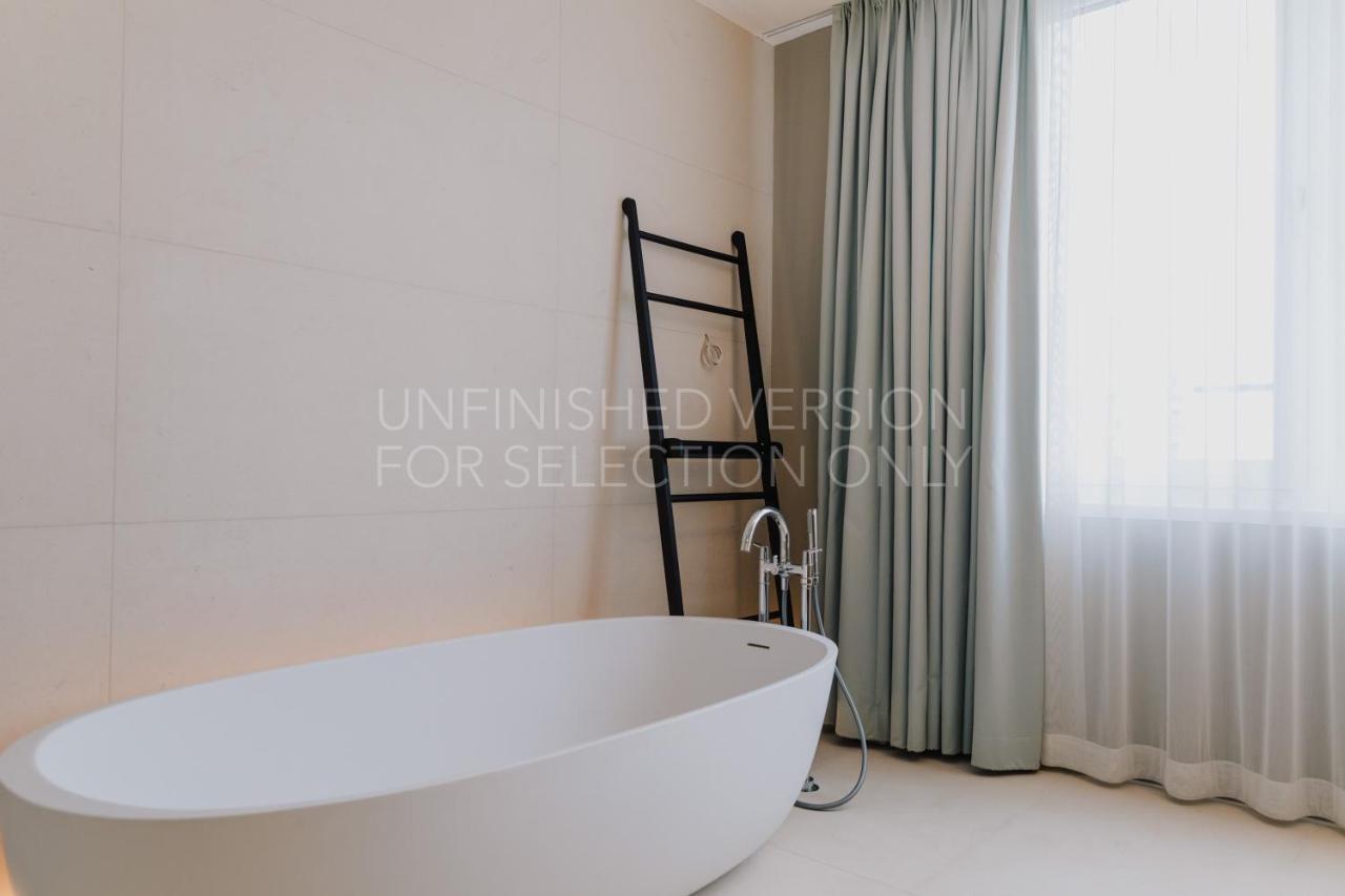 160m² Rooftop Penthouse With Terrace & View * Berlin