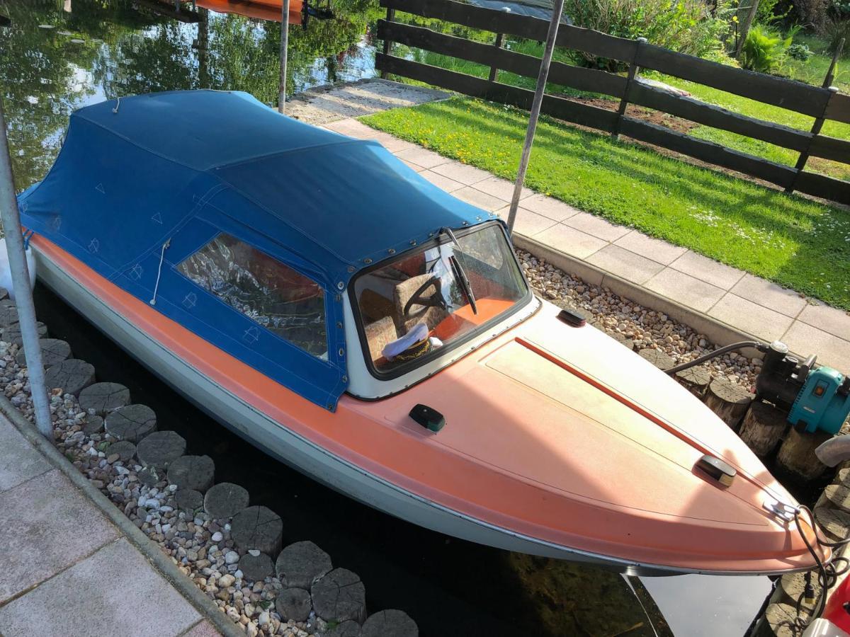 Direkt An Der Spree Mit Kleinem Hafen Und Whirlpool *