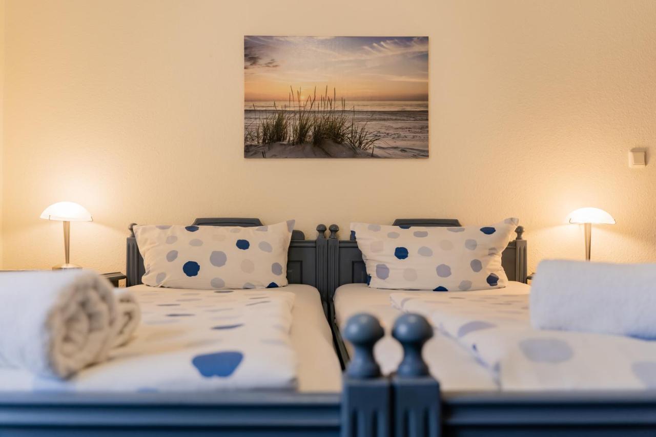 Dori's 108 Hotel